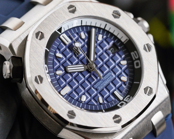 Checkered Dial Mechanical Movement Watch 3 colors【Dial diameter：42mm 】28771382