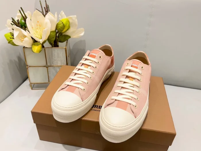 BURB5RRY CHECK COTTON SNEAKERS   BBR128