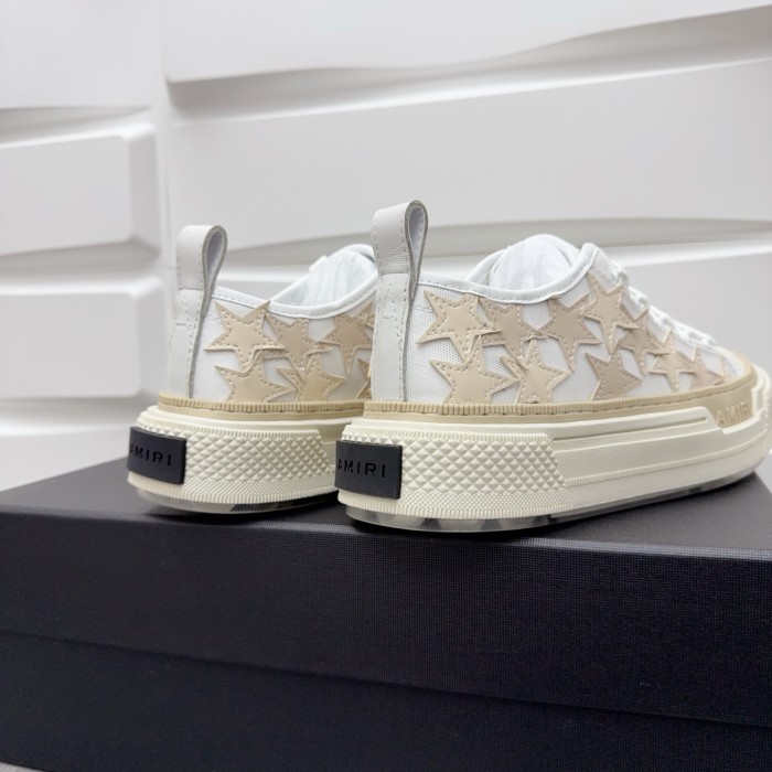 1:1 quality version Leather Star Embroidered Round-Toe Lace-Up Low-Top Shoes 28764663