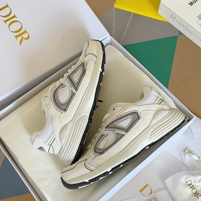 1:1 quality version Leather and mesh fabric patchwork reflective sneakers 35 colors 27736899