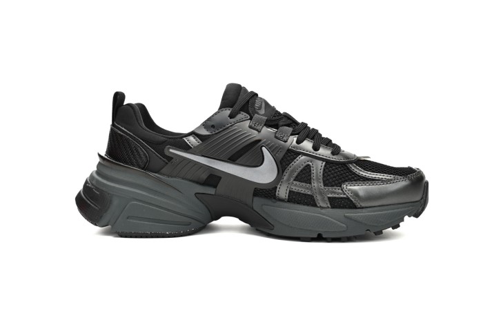 N  V2K Run Black Dark Smoke Grey FD0736-001