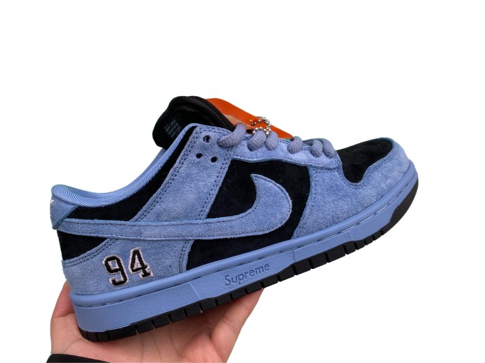 1:1 quality version Supreme x Nike SB Dunk Low ““Ocean Fog” 28443209