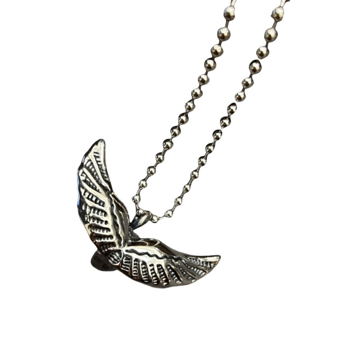 28201149 Wings Skull Necklace