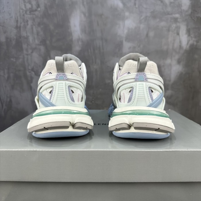 1:1 quality version 28321505 Track.2 sneakers 10 colors