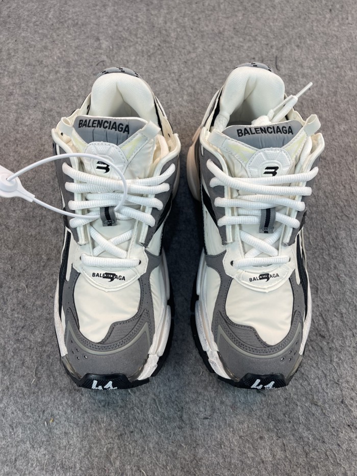 1:1 quality version B Runner Grey White Black 772774W3RNY9012