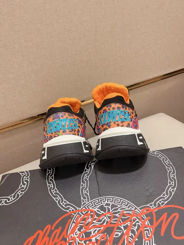 VERS@CE TRIGRECA SNEAKERS   VS68