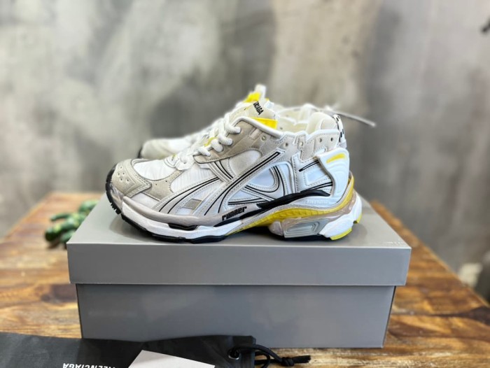 [plus-size shoes] 1:1 quality version Runner 7.5 Generation Sports Shoes 21 colors 28996207