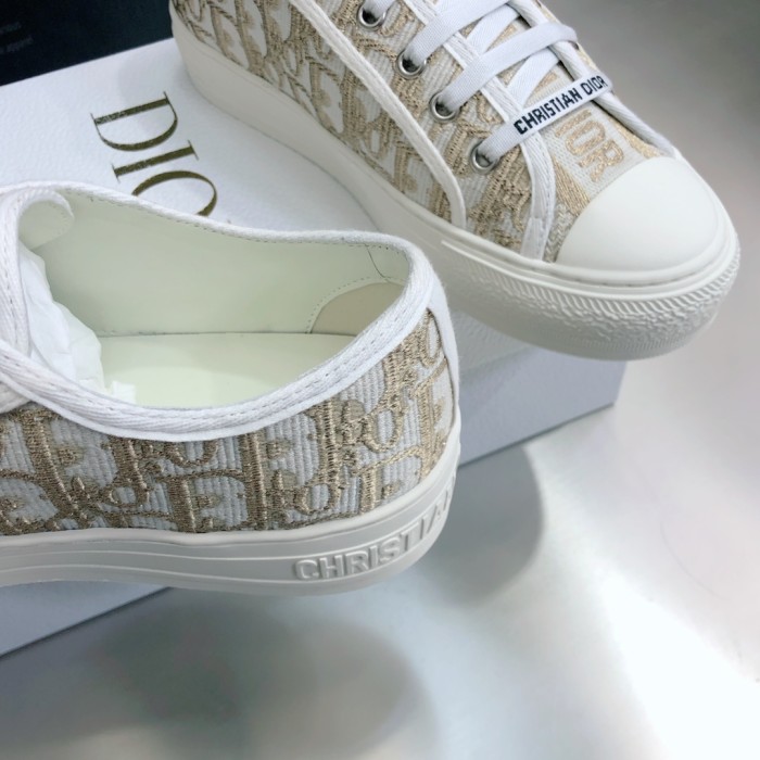 1:1 quality version 28314329 Walk'N'D Monogrammed Embroidered Canvas Shoes 8 colors