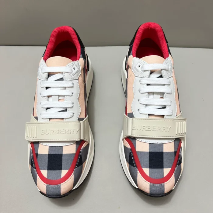 BURB5RRY VINTAGE CHECK SNEAKERS   BBR112