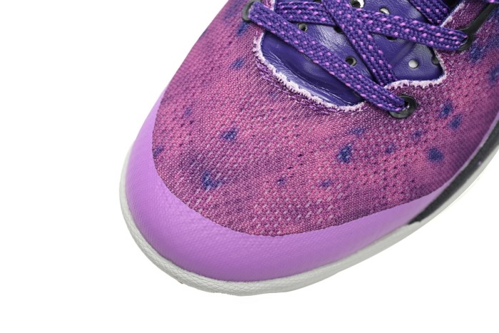 N Kobe 8 Playoffs Purple Platinum 555035-500