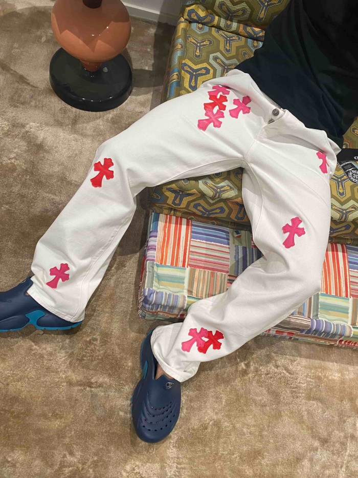 1:1 quality version  pink & white cross leather patch washed jeans 28959540