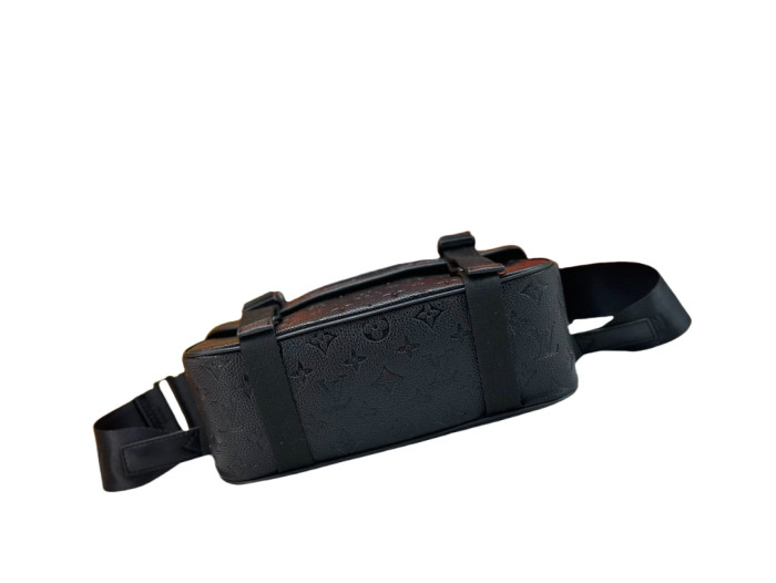 28183412 Embossed Printed Mail Bag