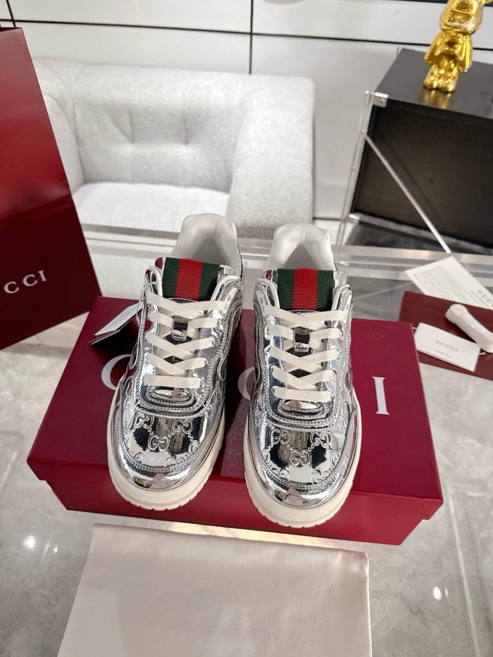 1:1 quality version Gucci Silver Metallic GG Embossed Low Top Sneakers Lace-Up Shoes 28974426