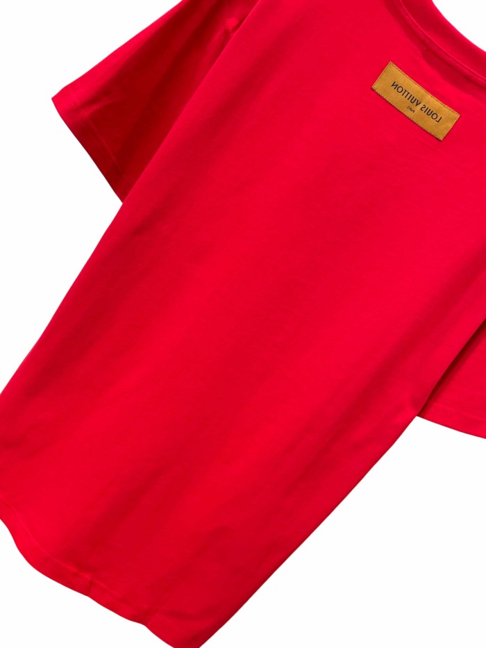 1:1 quality version Embossed Crew Neck T-Shirt 28968188