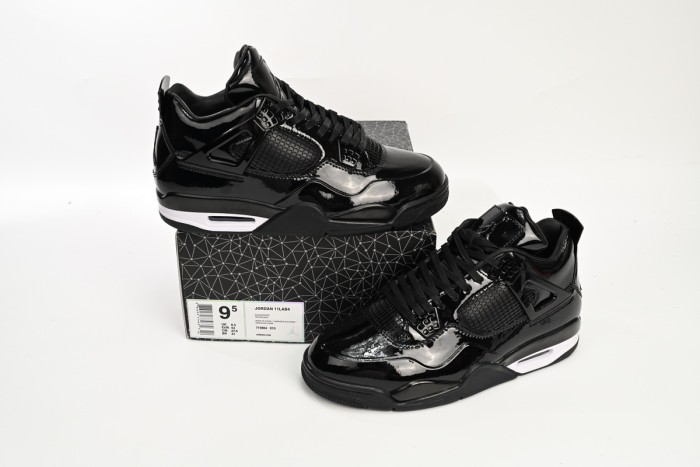 [plus-size shoes]Air Jordan 4 Retro Red Lacquer Leather Basketball Shoes 2 colors 28972824