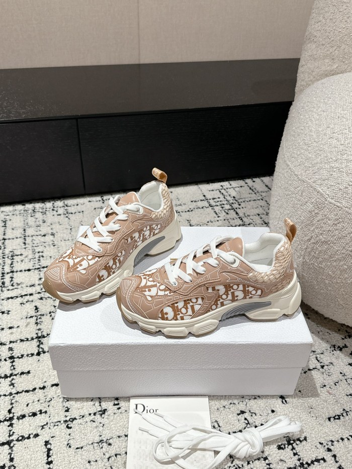 1:1 quality version 28270403 vibe sports leisure dad shoes 6 colors