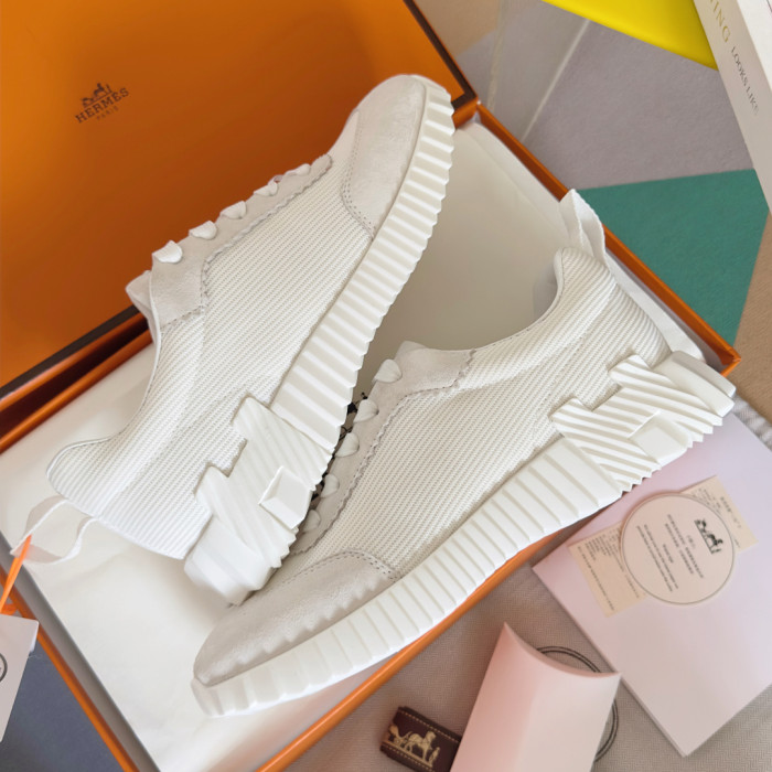 [plus-size shoes]Bouncing Black & White Couple Style Suede & Mesh Breathable Sneakers 2 colors 29085299