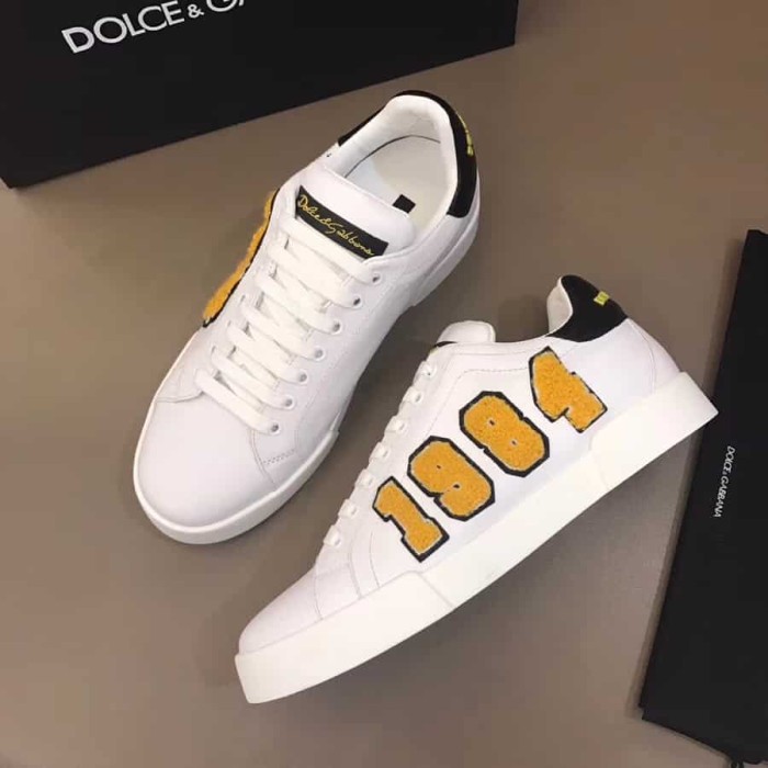 DOLCE    G@BB@N@ PORTOFINO SNEAKERS WITH KING 1984 PATCHES   DG26