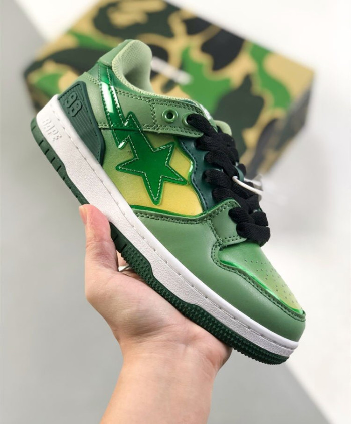 Colorblocked Stars Low Top Sneakers