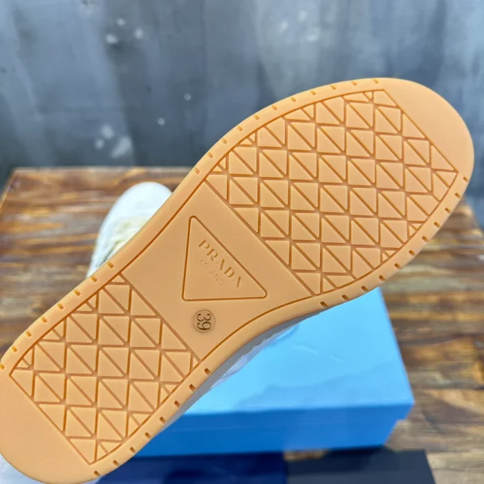 PR@DA@ DOWNTOWN NAPPA LEATHER SNEAKERS   PRD030