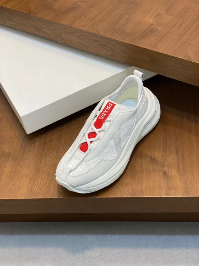 PR@DA@ SNEAKERS   PRD056
