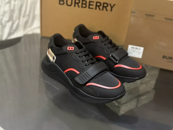 BURB5RRY VINTAGE CHECK SNEAKERS   BBR113