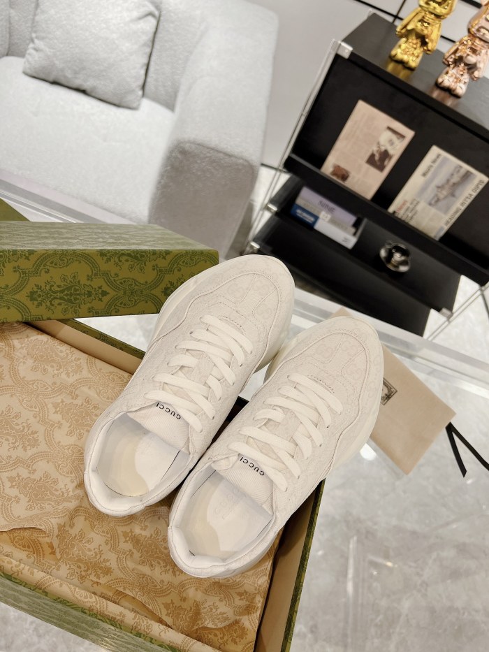 1:1 quality version 28285659 sports leisure dad shoes 13 colors