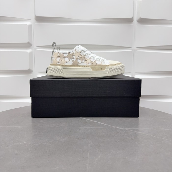 1:1 quality version Leather Star Embroidered Round-Toe Lace-Up Low-Top Shoes 28764663