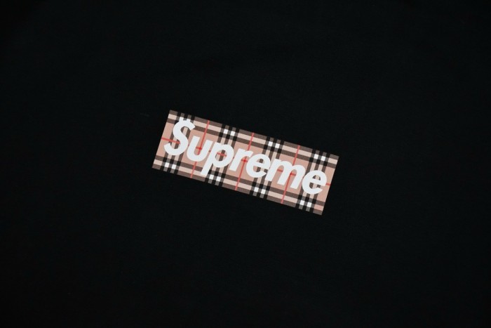 Classic Plaid Logo Co-Branded tee 2 colors