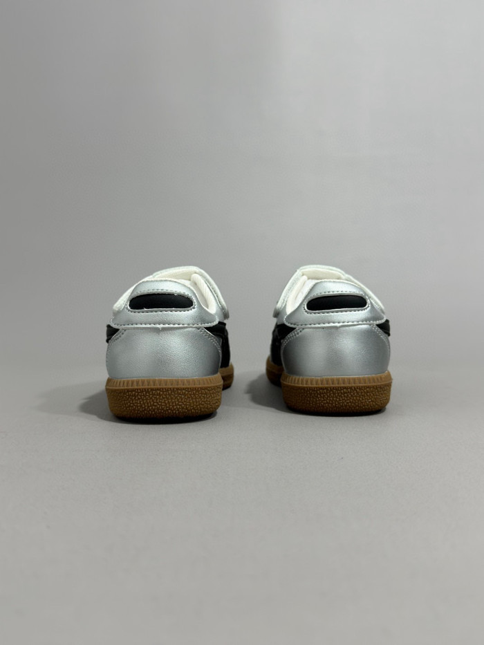 Velcro Retro Low Top Casual Running Shoes for Kids 4 colors 29006188