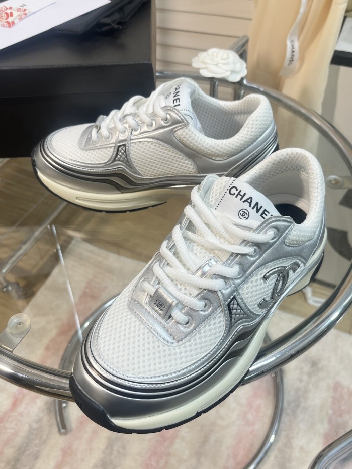 1:1 quality version Cowhide Fabric Surface Splicing Leisure Sports Shoes 2 colors 28661471