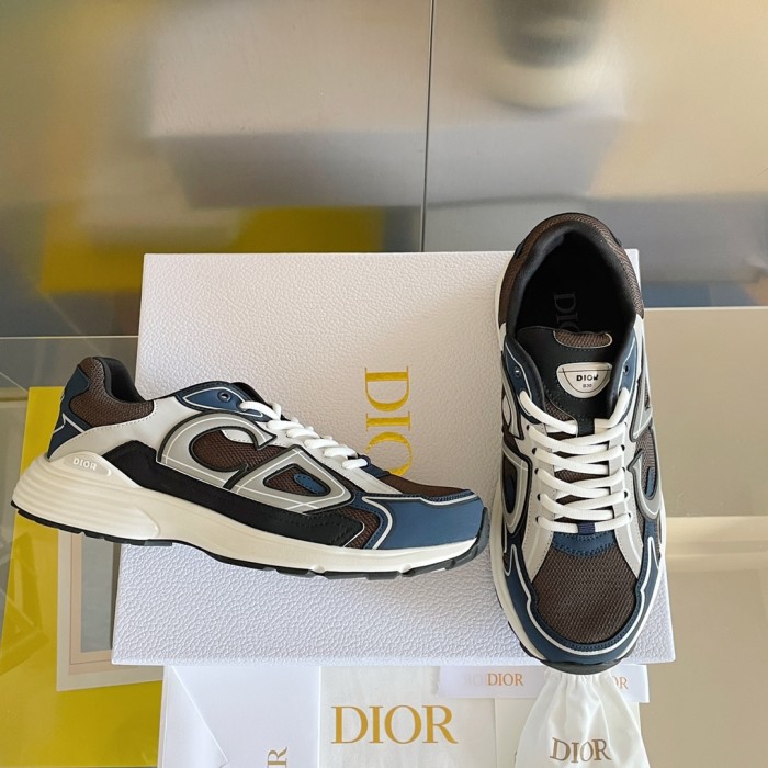 1:1 quality version Leather and mesh fabric patchwork reflective sneakers 35 colors 27736899