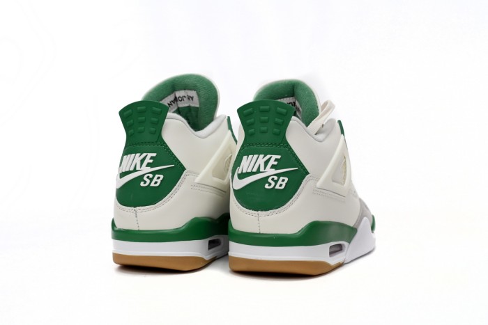 ［plus-size shoes]@j4 Retro SB Pine Green DR5415-103
