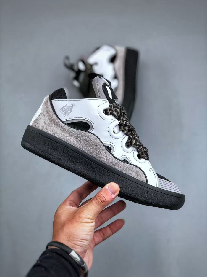Crimped Thick Laces Grey Low-Top Sneakers 28885843