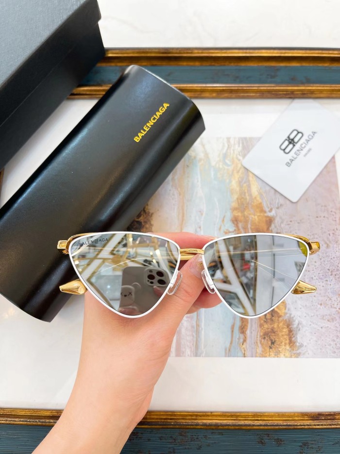 1:1 quality version Personalized retro comfortable large frame glasses