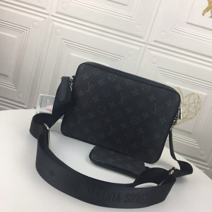Black Floral Square Crossbody Bag 28683544