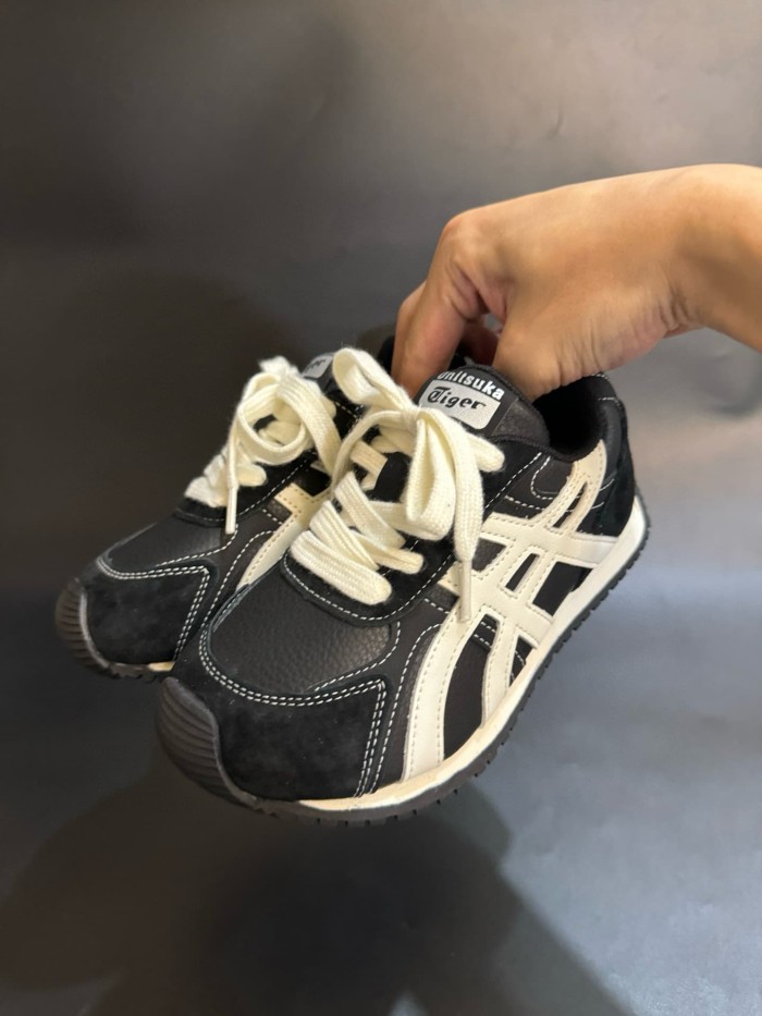 Autumn Winter Retro Leather Sneakers for Kids 3 colors 29006181