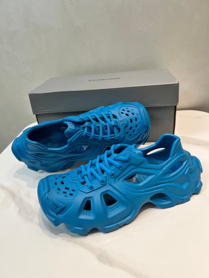 1:1 quality version HD Cutout Sports Style Clogs 6 colors 29027288