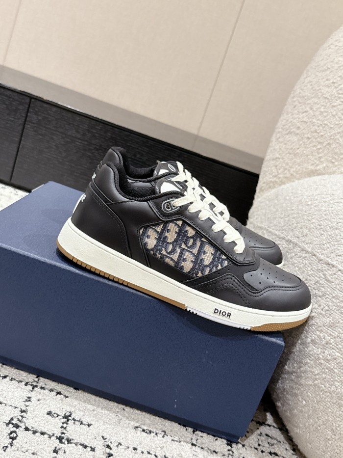 1:1 quality version 28354202 old flower leisure sports shoes