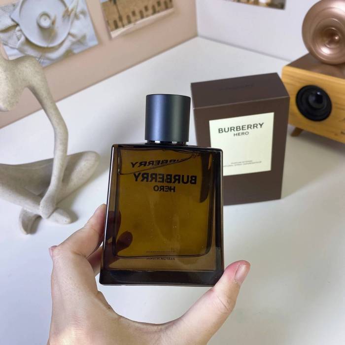Hero Parfum Intense 28661074