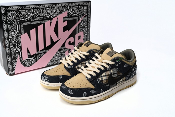 N  Dunk SB Low Travis Scott CT5053-001