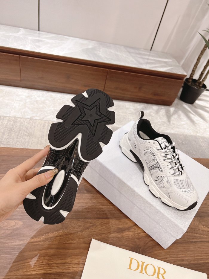 1:1 quality version 28285657 sports leisure dad shoes 7 colors