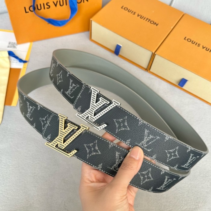 1:1 quality version 28194048 Light Gradient Effect Belt 6 colors