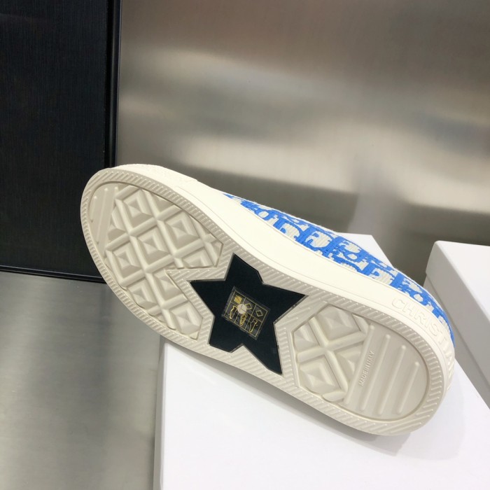 1:1 quality version 28314329 Walk'N'D Monogrammed Embroidered Canvas Shoes 8 colors