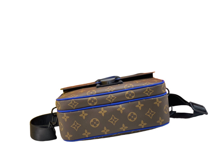28183046 Hard Box Style Courier Bag