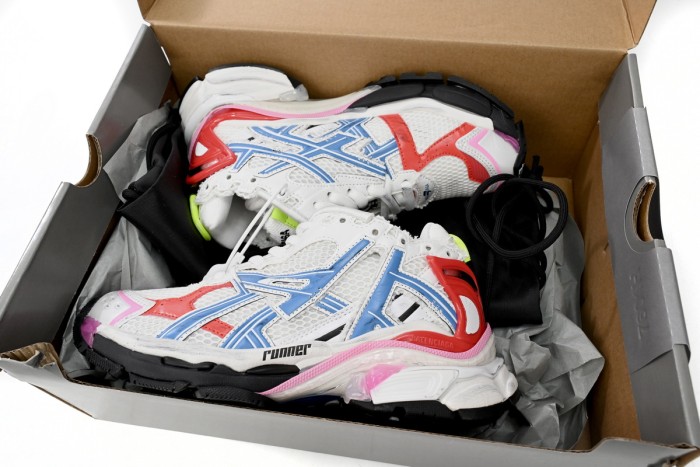 1:1 quality version B Runner White Blue Red 677402W3RB69645