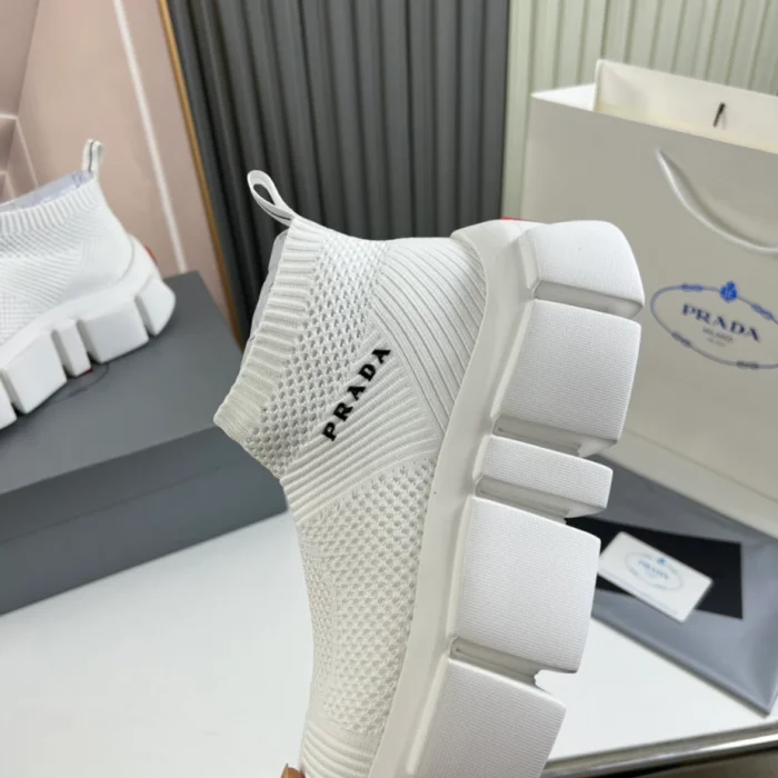 PR@DA@ SNEAKERS   PRD076