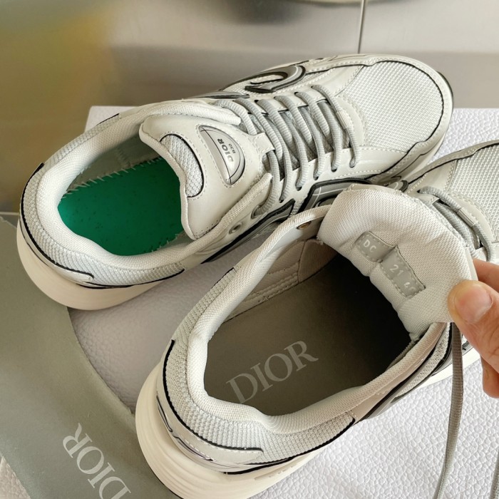 1:1 quality version Leather and mesh fabric patchwork reflective sneakers 35 colors 27736899