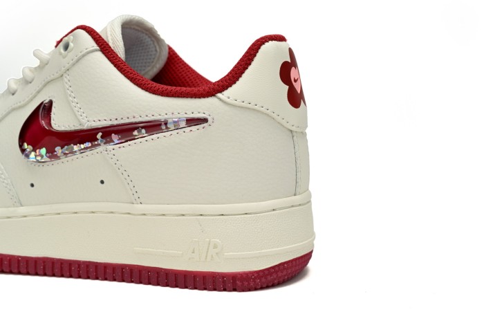 N  Air Force 1 Low '07 SE PRM Valentine's Day FZ5068-161