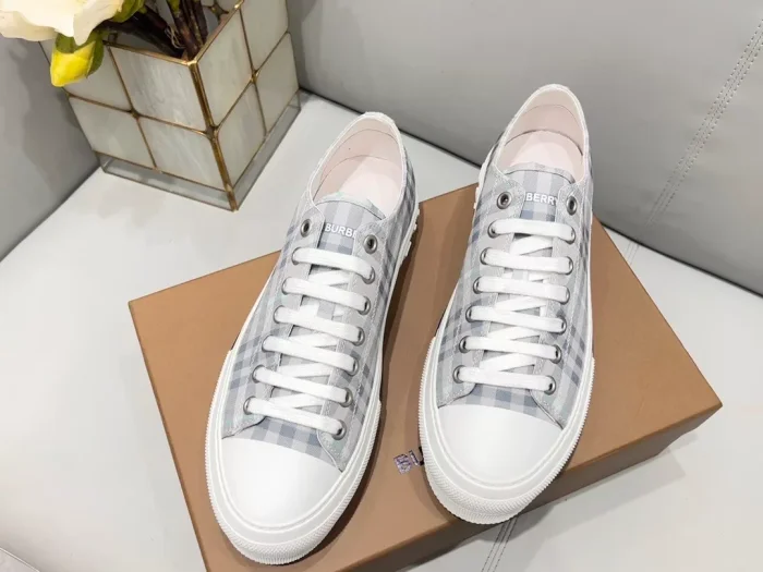 BURB5RRY CHECK COTTON SNEAKERS   BBR127